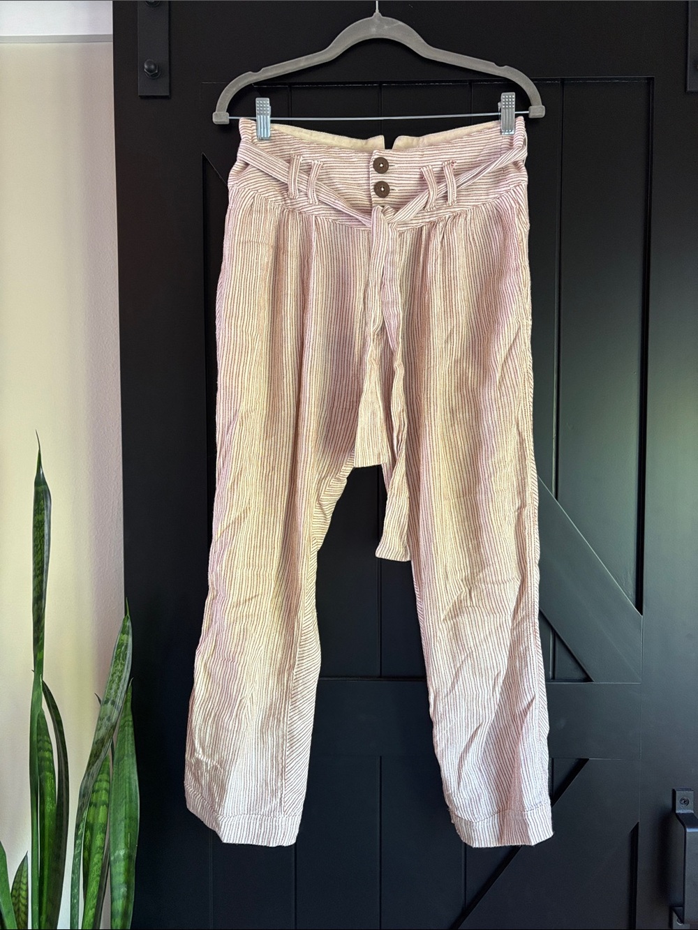 Loose tie Waist stripped Pant